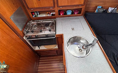 jedrilica unutrašnjost 2